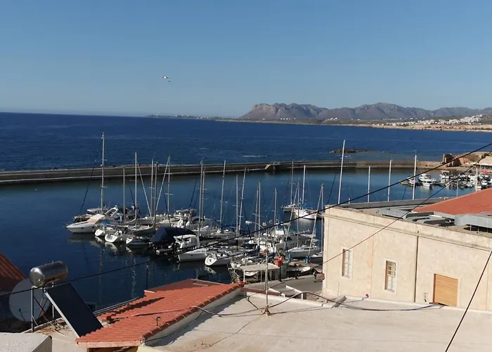 Pensión Porto Chania 4*