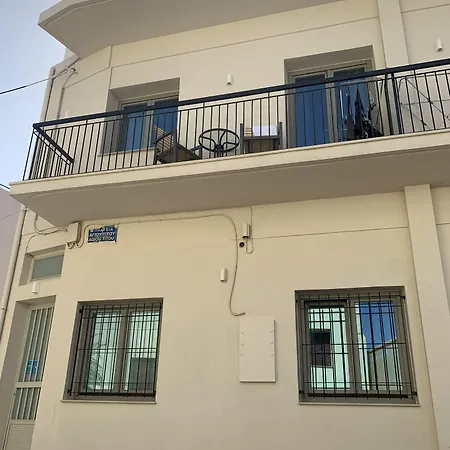 בית הארחה Porto Chania חאניה