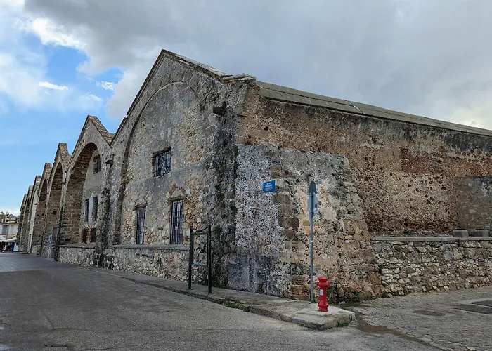 Porto Chania Pensionat 4*